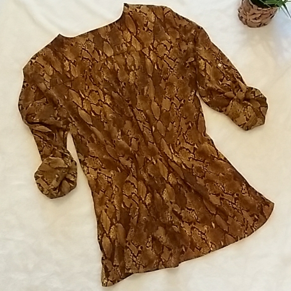 SOLD!!!H & M tunic blouse - Picture 6 of 6